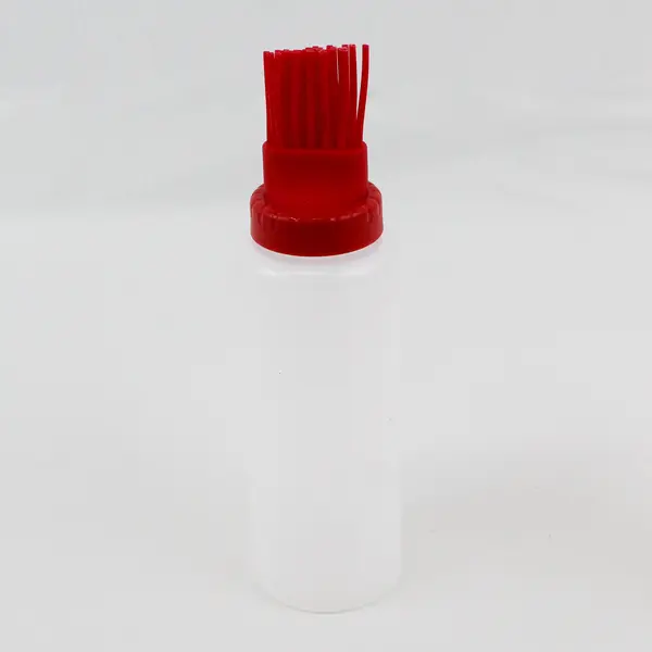 Set of 2 Squeezable Condiment Bottles 12 Oz and 16 Oz