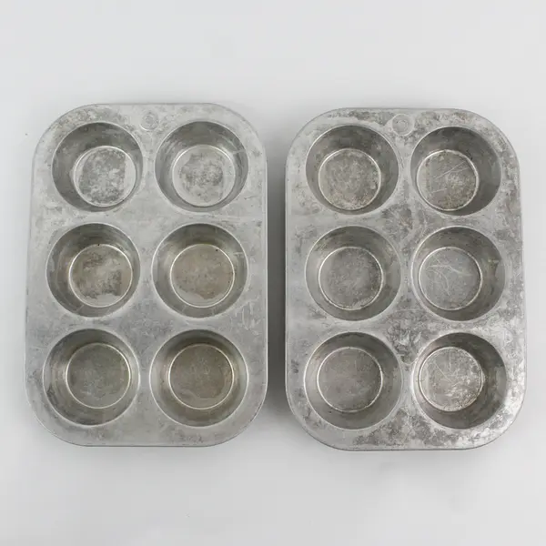 Lot of 2 Aluminum Muffin Pans 6 Count Each