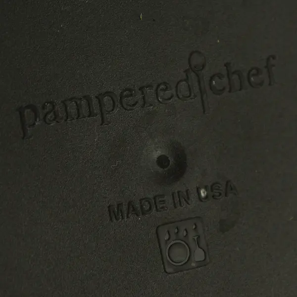 Pampered Chef Black/Clear Plastic Micro Cooker Plus W/ 2 Lids Kitchen Tool 3 Qt