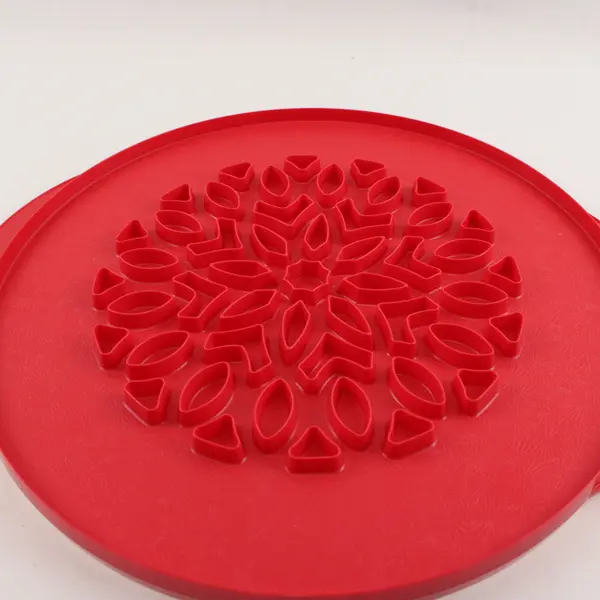 Nordic Ware Red Plastic 12" Lattice & Hearts Pie Top Cutter Bakeware Tool