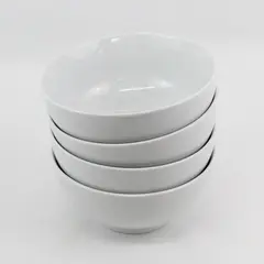 Lot of 4 World Market White Ceramic  Soup  Bowls 7" Diameter