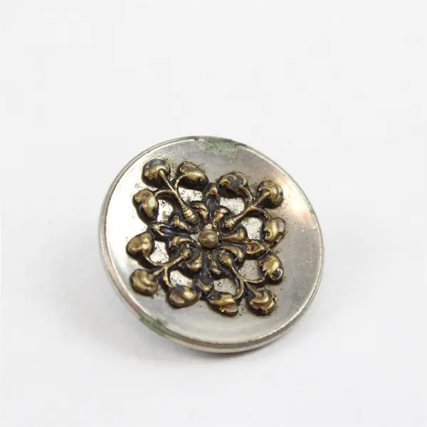 Antique Victorian Silver-Tone Ornate Picture Button 1"