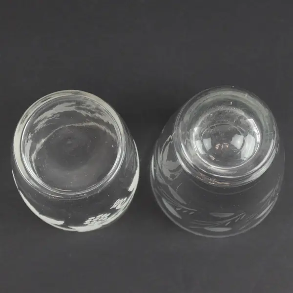 Lot of 2 Vintage Etched Drinking Glasses Bartlett Collins Grape & Libbey