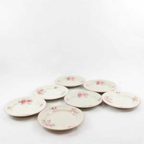 Lot of 7 Gibson Designs Roseland Floral Ceramic Salad Plates 7.75"