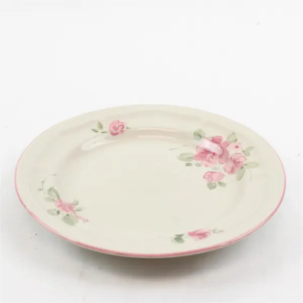 Lot of 7 Gibson Designs Roseland Floral Ceramic Salad Plates 7.75"