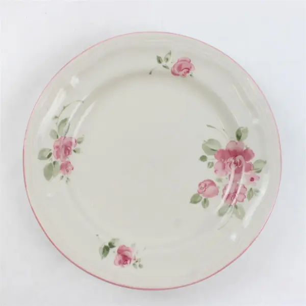 Lot of 7 Gibson Designs Roseland Floral Ceramic Salad Plates 7.75"