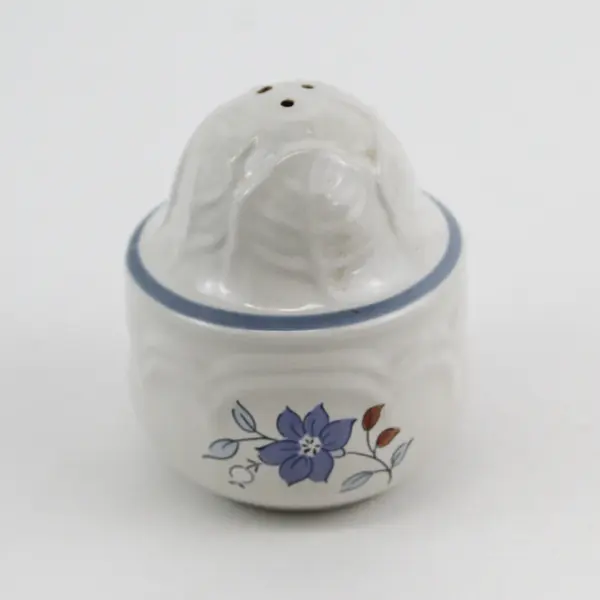 Cordella Bluet Stoneware Salt and Pepper Shaker Set
