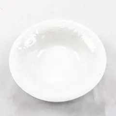 Gibson 9" White Embossed Fruit Serving Bowl