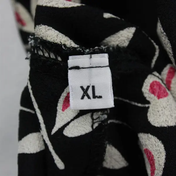 Black Off-White and Pink Cherry Pattern Sleeveless Button-Front Top Women's XL