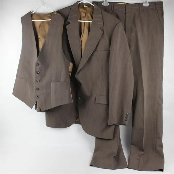 Kuppenheimer Brown and Gray Pinstripe 3-Piece Suit Men's Size 40