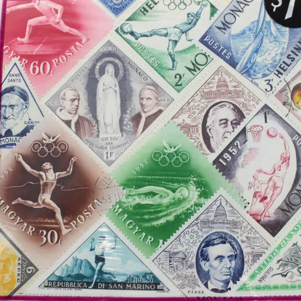 Vintage Honor Bilt Triangle & Diamond Stamps 30 Stamp Packet