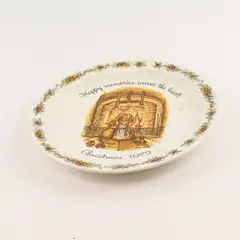 Vtg Holly Hobbie "Happy Memories... Christmas 1972" Commemorative Ceramic Plate