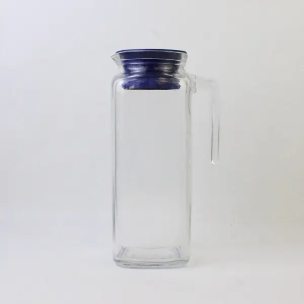Bormioli Rocco Frigoverre Glass Pitcher Blue Sealing Lid 9in