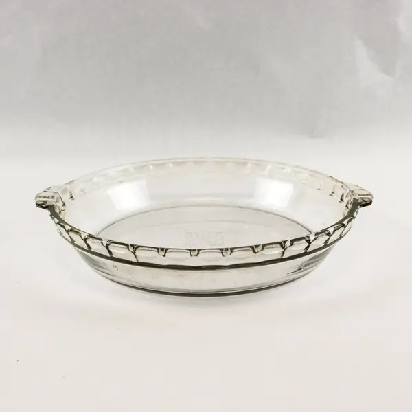 Pyrex 9.5" Deep Dish #229 A-T USA Pie Plate Scalloped Edge & Handled