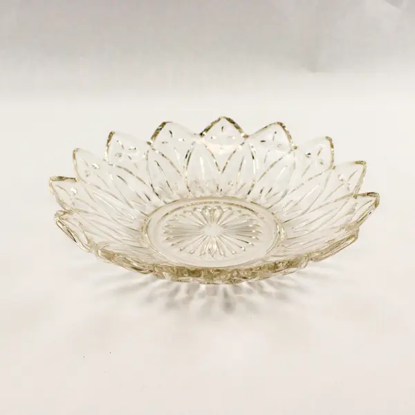 Vintage Federal Glass Bowl Petal Clear Pattern 8 Inches