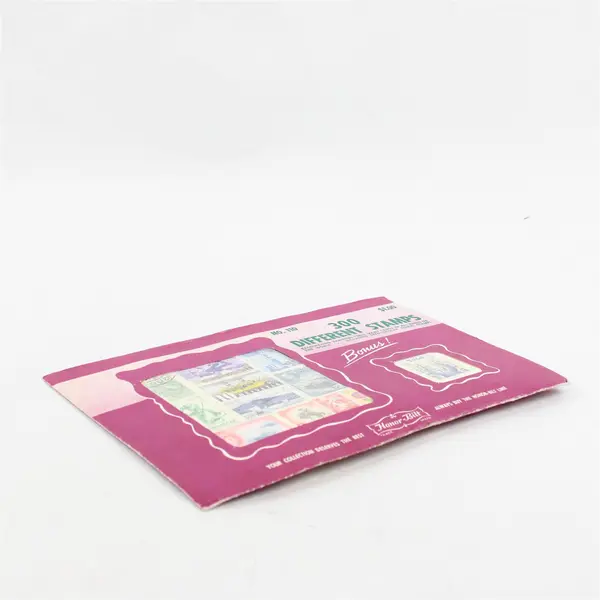 Vintage Honor-Bilt 300 Different Stamp Packet