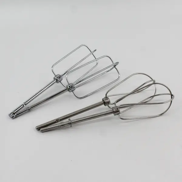Lot Of 4 Unbranded Assorted Stainless Steel Hand Mixer Beaters Attachments