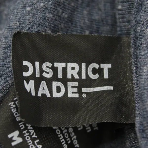District Made Oregon Wine Country Half Marathon Blue T-Shirt Women's Medium