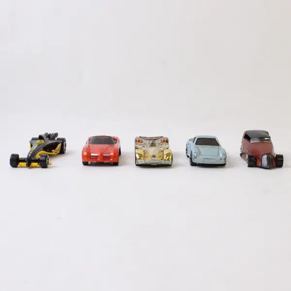 Hot Wheels Lot of 5 Loose Diecast Cars 1987-2000 Assorted