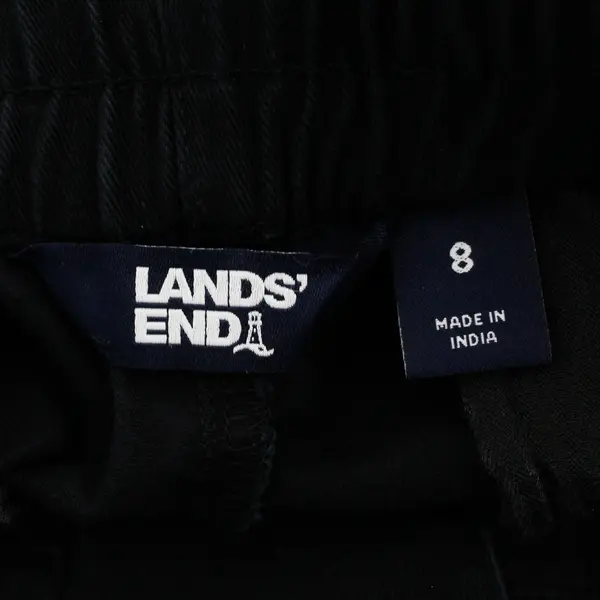 Lands' End Dark Navy Flat-Front Shorts Women's Size 8