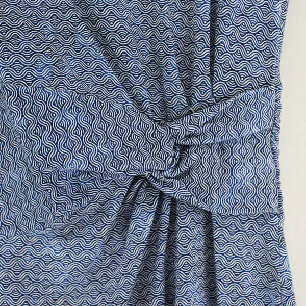Blue and White Patterned Sleeveless Midi Dress Women's Small 6-8