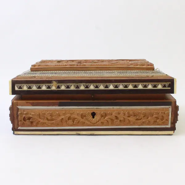 Vintage Hand-Carved Sandalwood Box 1930s-1950s Small Trinket Box