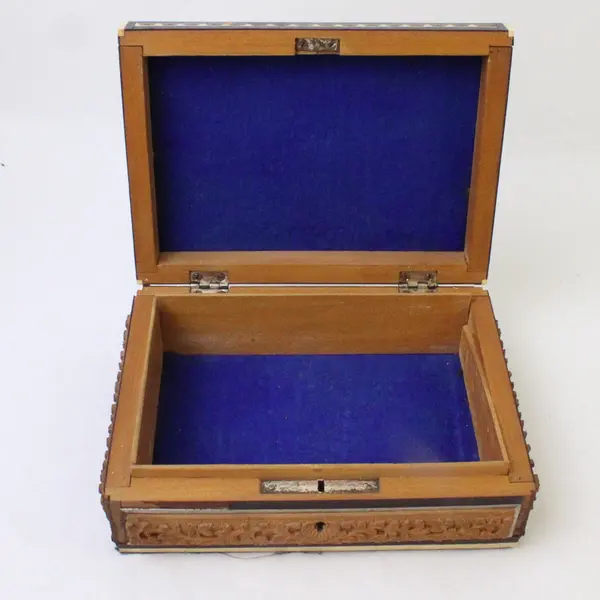 Vintage Hand-Carved Sandalwood Box 1930s-1950s Small Trinket Box