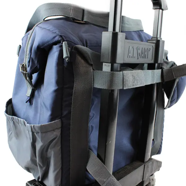 Ci-Sport Blue/Gray Rolling Collapsible Cooler Bag Backsaver Straps Sports/Travel