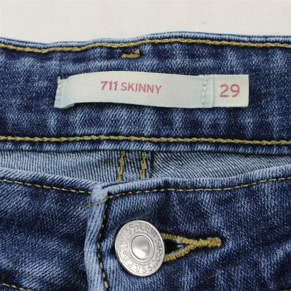 Levi's Medium Wash Denim 711 Skinny Cutoff Shorts Women's Size 29