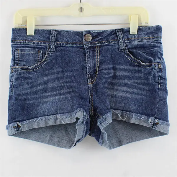 No Boundaries Medium Wash Denim Shorts Juniors' Size 11