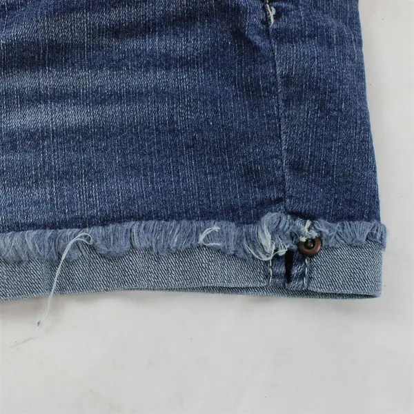 No Boundaries Medium Wash Denim Shorts Juniors' Size 11