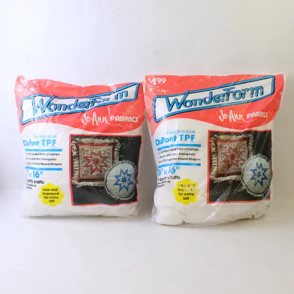 Lot Of 2 Wonder Form Jo-Ann Fabrics 16" x 16" Crafting Pillow 100% DuPont TPF