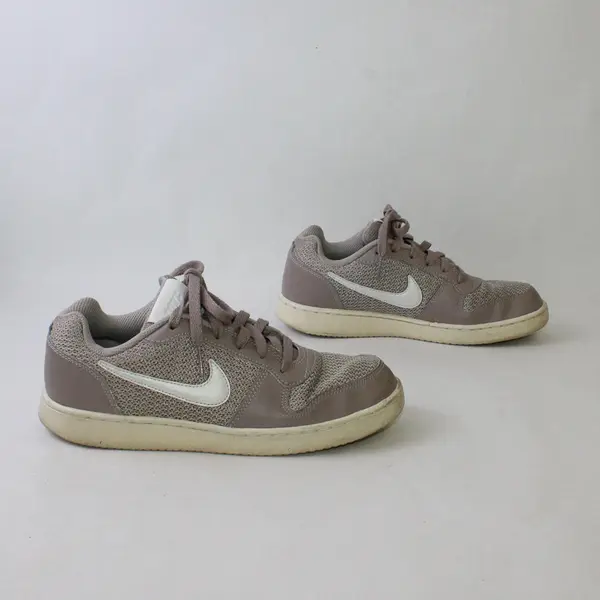 Nike Air Force Ebernon Blush Purple Color Low Top Sneakers Womens Size 8.5