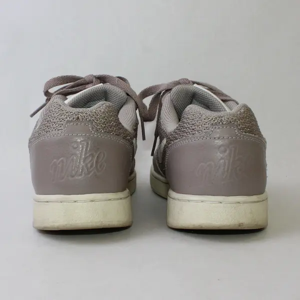 Nike Air Force Ebernon Blush Purple Color Low Top Sneakers Womens Size 8.5
