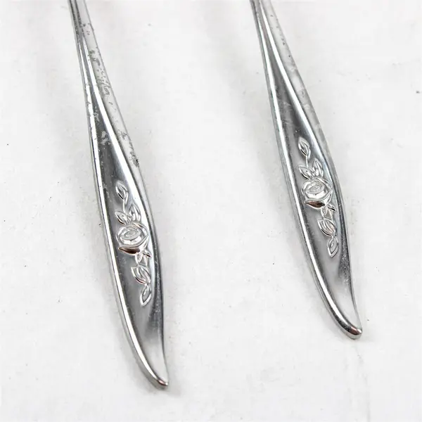 Lot of 2 Reed & Barton Florentine Rose Stainless Steel Salad Forks 6.5"