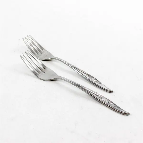 Lot of 2 Reed & Barton Florentine Rose Stainless Steel Salad Forks 6.5"