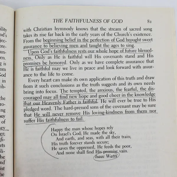 Knowledge of the Holy A W Tozer Paperback HarperOne