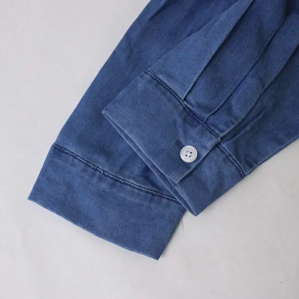 NWT Fantaslook Blue Long-Sleeved Button-Up Shirt Women's Large