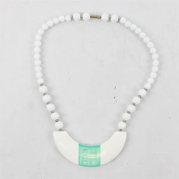 Retro White and Aqua Beaded Costume Jewelry Statement Necklace 17"