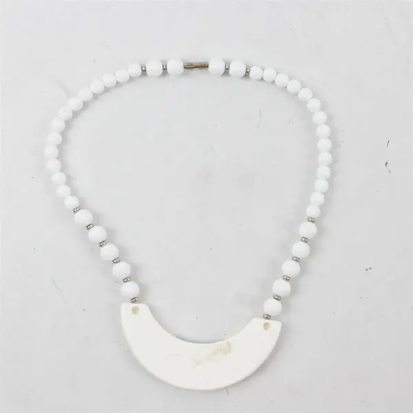 Retro White and Aqua Beaded Costume Jewelry Statement Necklace 17"