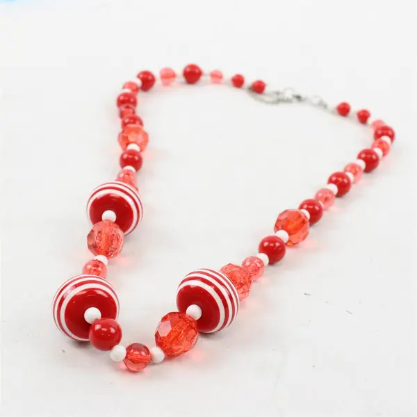 Lot of 7 Plastic Beaded Costume Jewelry Necklaces DIY Crafts