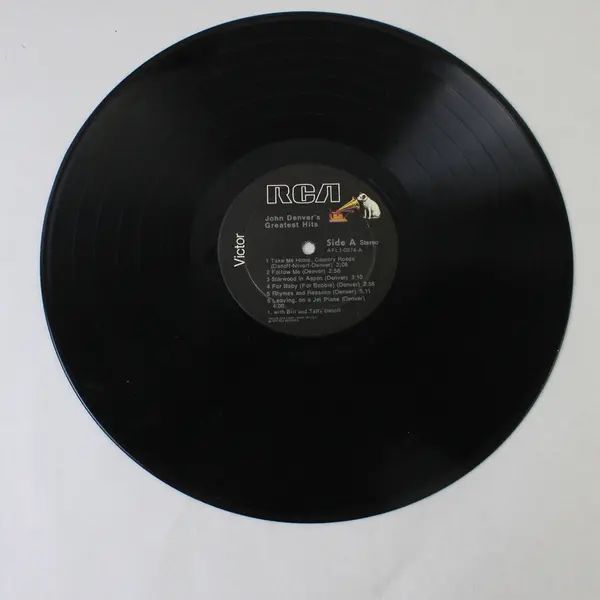 John Denver's Greatest Hits APL1-0374 Vinyl LP RCA Victor 1973