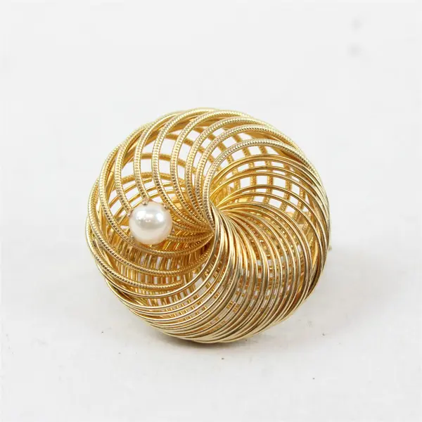 Vintage Gold-Tone Metal Faux Pearl Detail Scarf Clip 1.5"