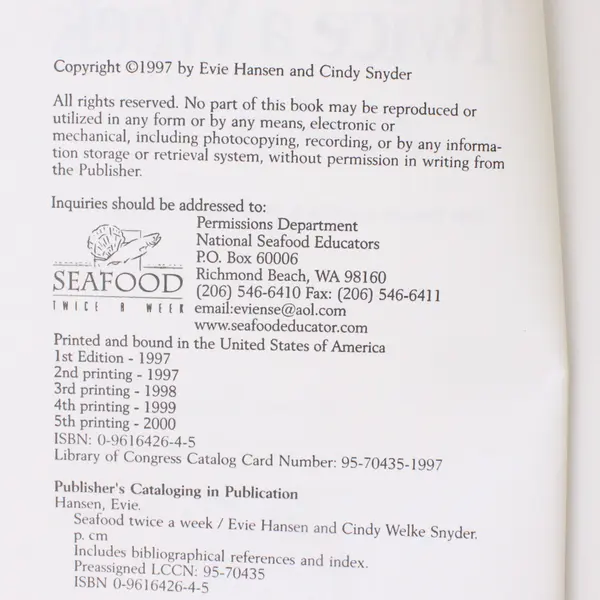 Seafood Twice a Week Evie Hansen Cindy Snyder 2000 Paperback Good
