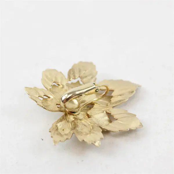 Vintage Gold-Tone Metal Floral Leaf Clip-On Earrings
