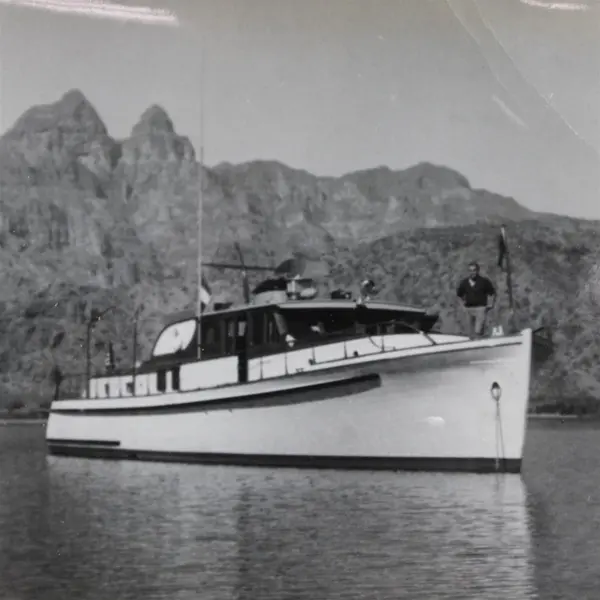 Lot Of 2 Vintage 1950s Yacht BW Photos Southwest Lakes