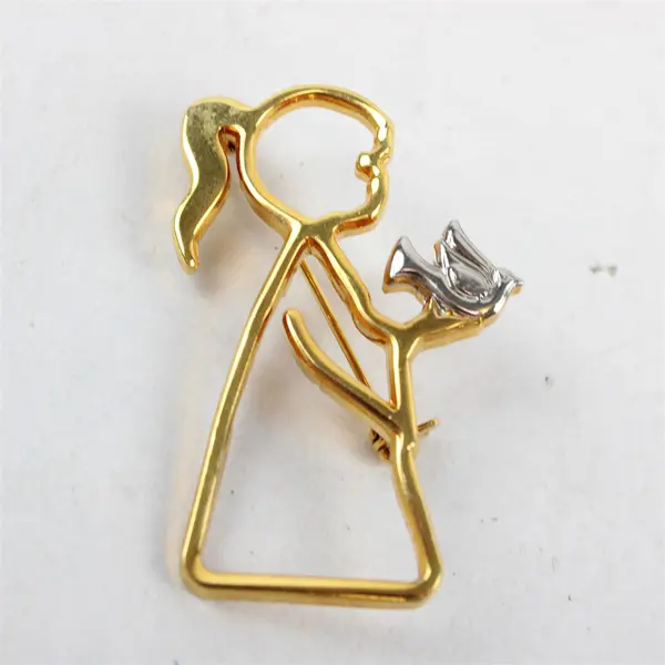Lot of 5 Vintage Gold-Tone Metal Brooches