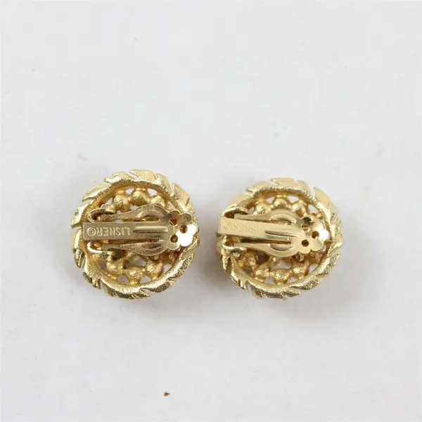 Vintage Lisner Wreath with Faux Pearls Gold-Tone Clip-On Earrings