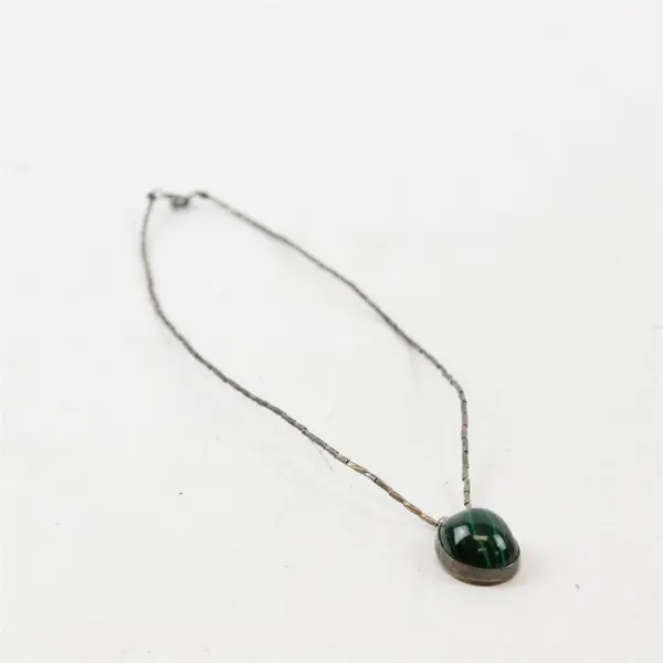 Vintage Malachite Pendant Silver-Tone Choker Necklace 15"