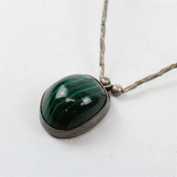 Vintage Malachite Pendant Silver-Tone Choker Necklace 15"